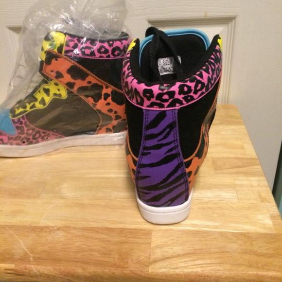 Jeremy Scott-inspired Leopard Print fashion sneakers, size 9 - Picture 3 of 5